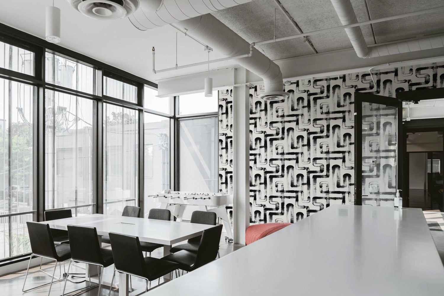 Commercial wallpaper installation for offices and businesses in Jacksonville, FL